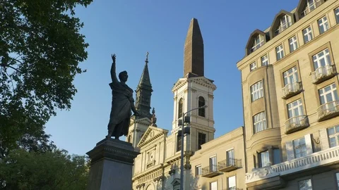 Petofi Sandor Statue in Budapest Stock Footage 92742671