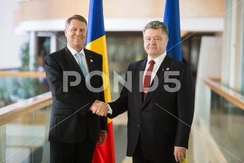 Petro Poroshenko and Klaus Johannis Stock Photos