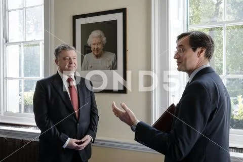 Petro Poroshenko at Royal Institute of International Affairs Chatham House Stock Photos