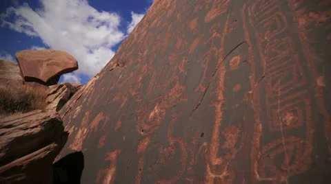 PetroglyphTiltUp 24fps Stock-Footage 12164499