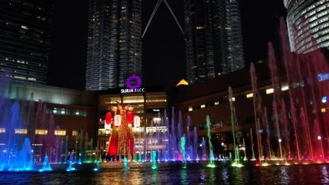 Petronas Twin Towers with Musical fountain Stock Photos