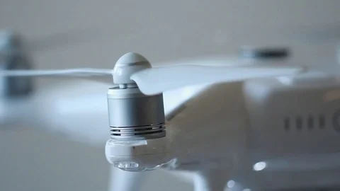 Phantom Drone Quadcopter Dji professional unmanned aerial vehicle Vídeo Stock 72569096