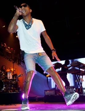  Pharrell Williams, N*E*R*D (Nerd), HipHop Gruppe, gibt Konzert in der Max... Stock Photos
