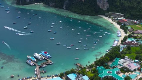 Phi Phi Don Island, a popular tourist destination 動画素材 323258962
