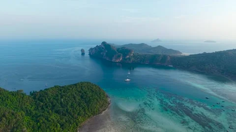 Phi Phi Islands. The coast of the popular archipelago in the south of Thailand Stock Footage 315849859