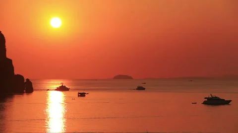 Phi Phi Rock Ships Sunset 動画素材 38730338