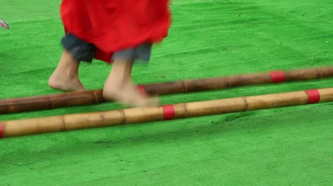 Philippine bamboo dance Stock Footage 39307206