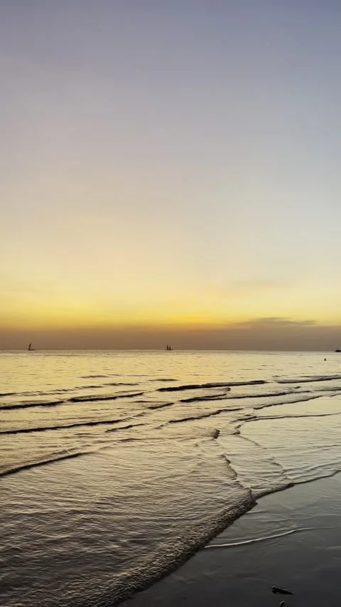 Philippines - Boracay | White Beach (4K, HDR) 動画素材 238888013