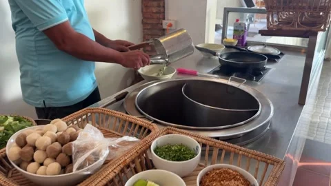 Phnom Penh Kuy Teav Noodle Soup In Cambodia 스톡 동영상 337083545