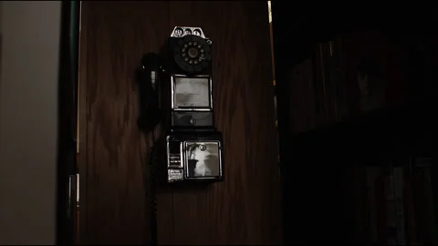 Phone Booth Stockbeeldmateriaal 154278910