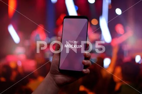 Phone mockup, night lights in background PSD-Vorlage