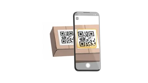 Phone qr code scanning on box delivering, looped switch Video stock 296885676