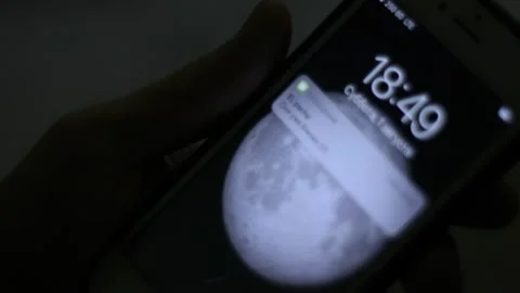 Phone sms 動画素材 143703650