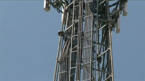 Phone tower zoomout Stock-Footage 511152