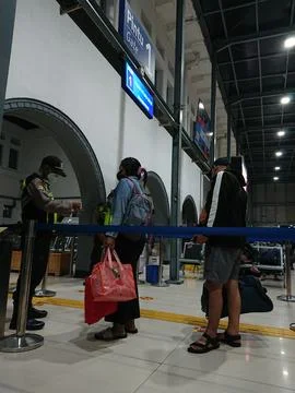 Photo editorial, 07 november, queueing people for ticket checking by securi.. Stock Photos