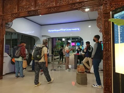 Photo - Editorial - Ticket Checking Gate at Yogyakarta Train Station 01 01 Stock Photos