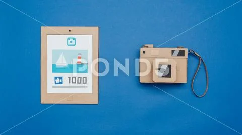 Photo sharing on social media Stock Photos