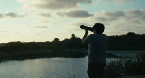 Photographer at dusk Vidéo 237718583