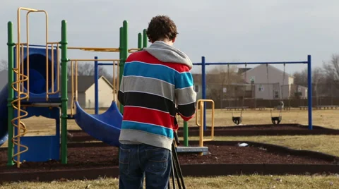 Photographer in a Park 動画素材 36275084