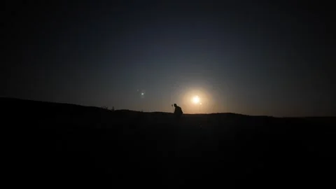 Photographer Setting Up for Solar Eclipse Stock Footage 344198901