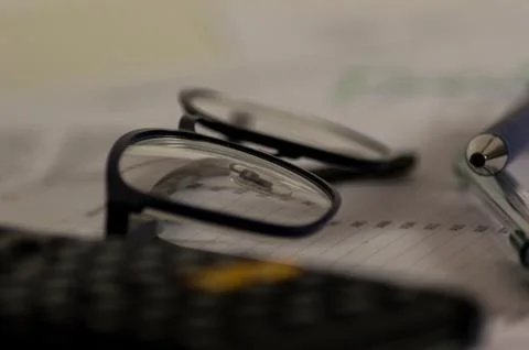 Photography of an office table with different objects. Foto stock