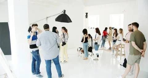 Photogrphy in Wide Studio 動画素材 115281958