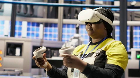 Photovoltaics smart factory expert using VR tech to manage automation systems Stock Footage 307366206