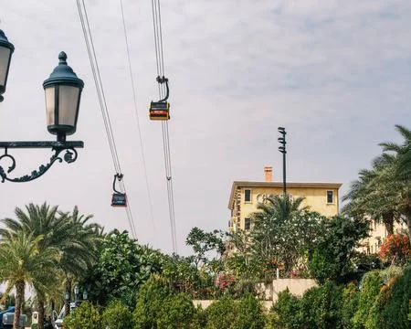 Phu Quoc Cable Car Over Sunset Town Mediterranean Architecture Foto stock