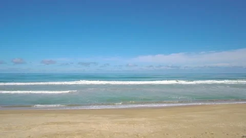 Phuket beach sea, View of beach sea on sun light in the summer. At Karon Beach,  Vídeo Stock 139077092