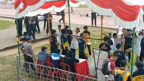 Physical ability test for 2024 Indonesian Police Academy cadet admissions Stock Footage 276395581