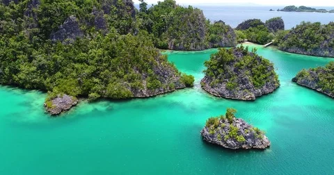 Pianemo Islands Stock Footage 82925041