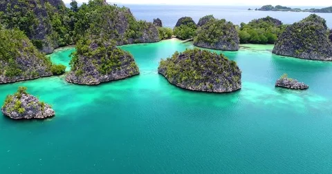 Pianemo Islands Stock Footage 82925043