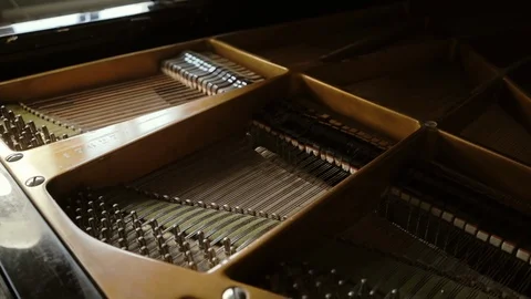Piano hammers quick strokes of the hammers on the strings in slow motion 스톡 동영상 108278424
