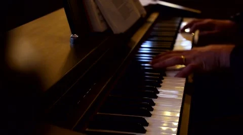 Piano Man Stock Footage 41582547