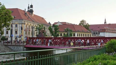 Piaskowy bridge Video stock 89859760