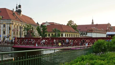 Piaskowy bridge Video stock 89874773