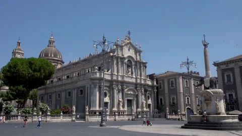 Piazza Del Duomo town square in Catania, Sicily Stock Footage 159164672
