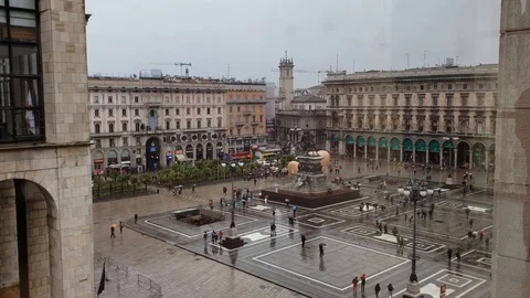 Piazza del Duomo WS 스톡 동영상 122245301