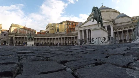 Piazza del Plebiscito, Naples Stock-Footage 106324889