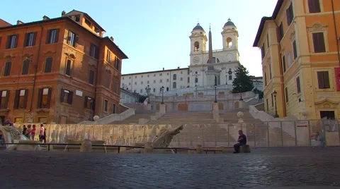 Piazza di Spagna &amp; the Spanish Steps - Rome zoom in Stock Footage 66681012
