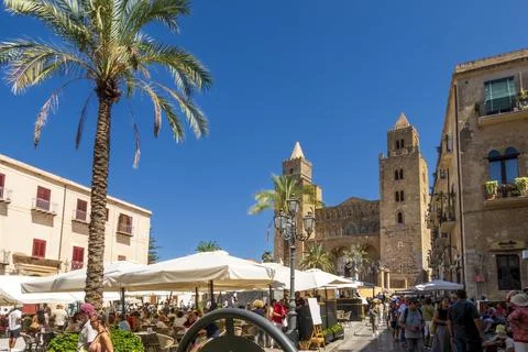 Piazza Duomo with palm trees Stock Photos