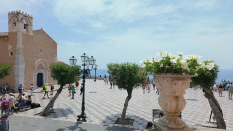 Piazza IX Aprile, main square of Taormina, panoramic shot. Video stock 287108681