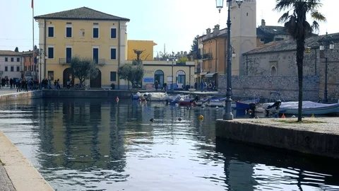 Piazza lazise, people walking Stock Footage 104358563