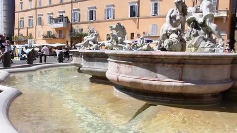 Piazza Navona Stock Footage 75333587