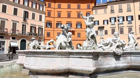 Piazza Navona Stock Footage 75333953