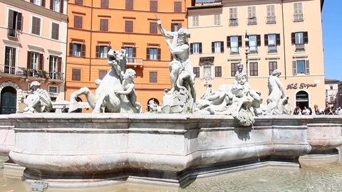 Piazza Navona Stock Footage 75334139