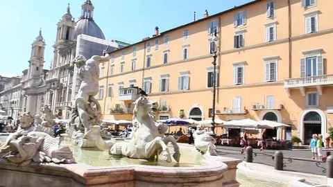 Piazza Navona Stock Footage 75334342