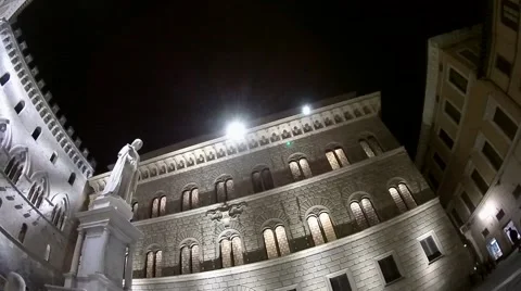 Piazza Salimbeni TimeLapse Stock Footage 57365462