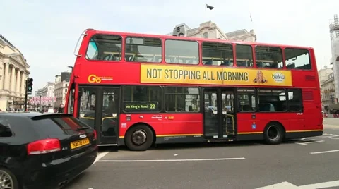 Picadilly Circus wide shot Video stock 11128514