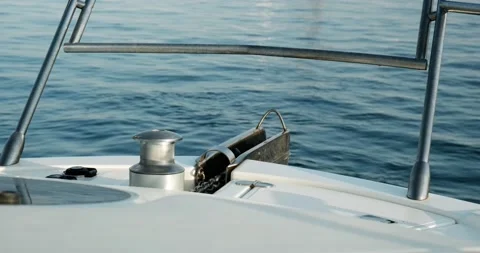 Pick up anchor on a yacht. Stock Footage 158324253